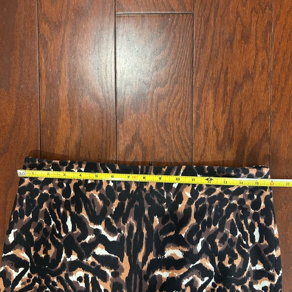 2 Skirts Talbots Ann Taylor LOFT Animal Print Abstract Pattern Black White Tan - Picture 9 of 10